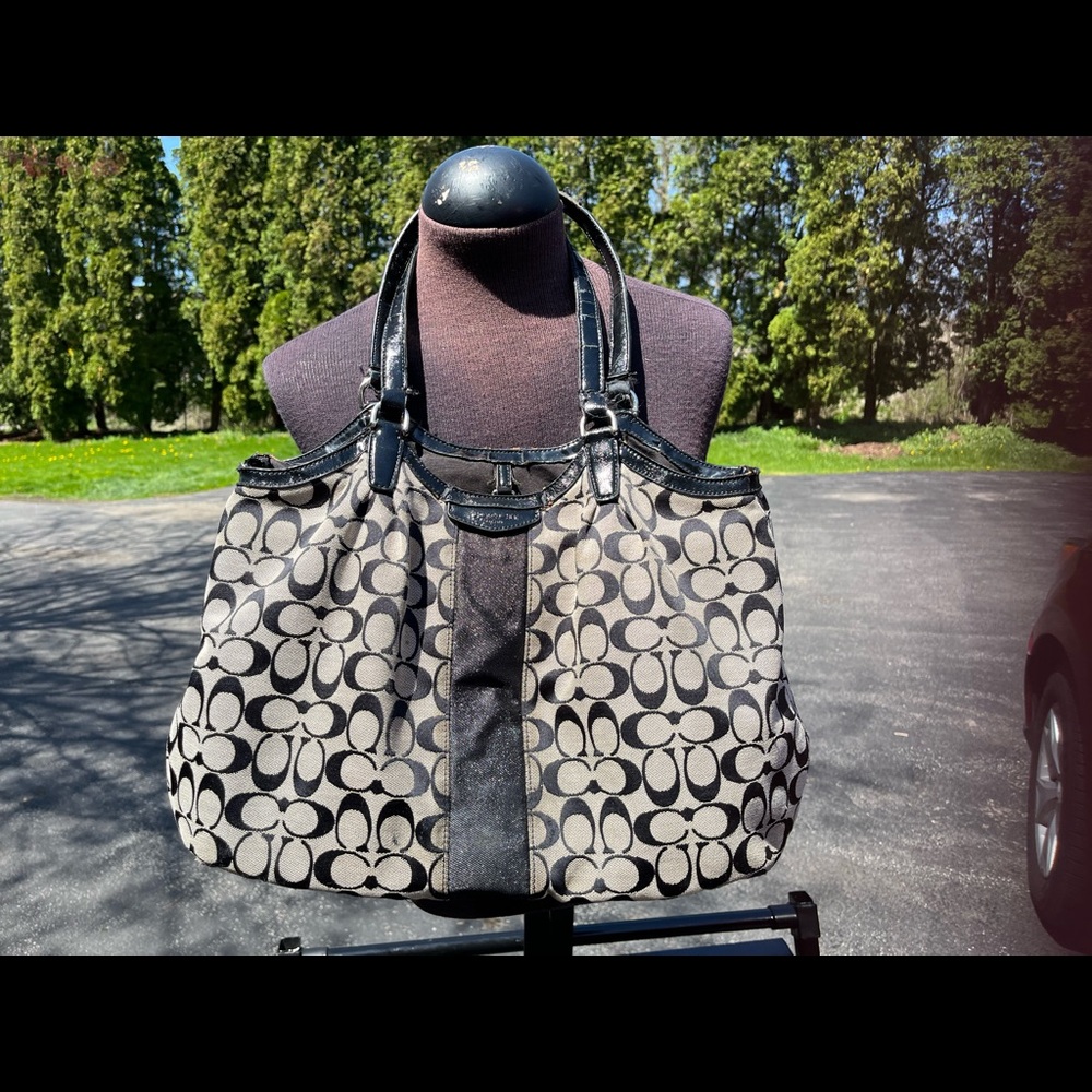 Coach Black & Cream Purse.